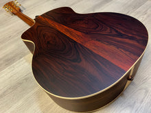 Charger l'image dans la galerie, Dowina - Master Série - Cocobolo III GACE - Dolomite Spruce Top