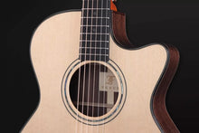 Charger l'image dans la galerie, Furch Yellow Gc-SR - Sitka Spruce Top + LR Baggs EAS-VTC