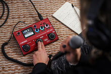 Charger l'image dans la galerie, Boss VE22 VOCAL PERFORMER