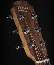 Charger l'image dans la galerie, Sheeran by Lowden W-04 - Solid sitka top - L.R. Baggs Element incl. Bag