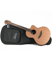 Charger l'image dans la galerie, Sheeran by Lowden S-03 - Solid cedar top - L.R. Baggs Element incl. Bag