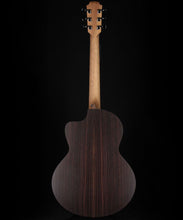 Charger l'image dans la galerie, Sheeran by Lowden S-03 - Solid cedar top - L.R. Baggs Element incl. Bag