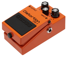 Charger l'image dans la galerie, BOSS DS 1 Pédale distorsion