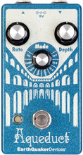 Charger l'image dans la galerie, EARTHQUAKER Aqueduct Vibrato