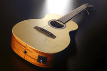 Charger l'image dans la galerie, LAG VIAN-001 VIANNEY Signature Edition Limitée - Guitare Folk Electro Acoustique