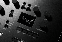 Charger l'image dans la galerie, KORG MINILOGUE XD SYNTHETISEUR