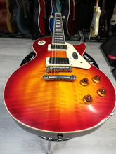 Charger l'image dans la galerie, Maybach Lester 58 2019 Cherry lane aged