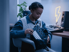 Charger l'image dans la galerie, NOVATION - RNO CIRCUIT-TRKS Groove box à matrice RGB