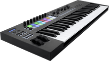 Charger l'image dans la galerie, Novation LAUNCHKEY-49-MK3 -Clavier49 notes, 16 pads