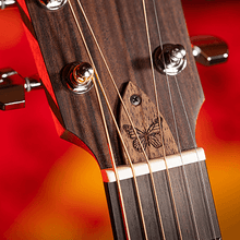 Charger l'image dans la galerie, Sheeran by Lowden Equals = Edition