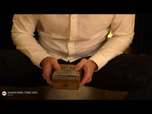 Charger et lire la vidéo dans la visionneuse de la Galerie, KALIMBA - MEINL - KL1707H - SONIC ENERGY 17 NOTES, DO MAJEUR - ACCACIA MASSIF