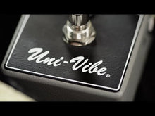 Charger et lire la vidéo dans la visionneuse de la Galerie, MXR M68 Uni-Vibe Pédale Chorus/Vibrato