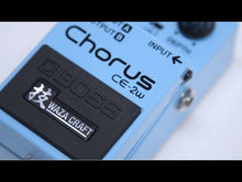 Charger et lire la vidéo dans la visionneuse de la Galerie, Boss CE 2w Chorus Vibrato