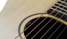 Charger l'image dans la galerie, Sheeran by Lowden W-04 - Solid sitka top - L.R. Baggs Element incl. Bag