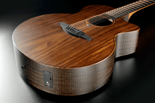 Charger l'image dans la galerie, LAG SAUVAGE-J12CE Guitare Jumbo 12 cordes Pan-Coupé Électro
