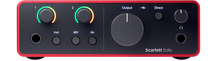 Charger l'image dans la galerie, Focusrite SCARLETT4-SOLO-STU Scarlett G4 - Scarlett Solo Studio 4th Gen - 2 in/2 out USB-C - micro, casque &amp; accessoires
