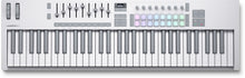 Charger l'image dans la galerie, Novation LAUNCHKEY-61-WH Mk4 - Clavier maitre 61 touches, 16 pads, 8 encodeurs, 9 faders, édition White
