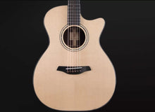 Charger l&#39;image dans la galerie, Furch Yellow Gc-SR - Sitka Spruce Top + LR Baggs EAS-VTC
