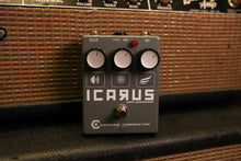 Charger l&#39;image dans la galerie, Caroline Guitar Co. | Icarus 2.1 Pedale Boost Overdrive Preamp
