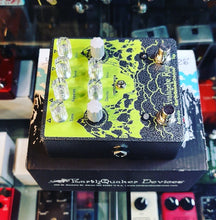 Charger l&#39;image dans la galerie, EarthQuaker Devices Avalanche Run Ryo Delay &amp; Reverb Guitar Effect Pedal - 400 Ex limited Edition 2020
